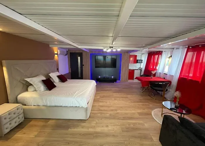 아파트 Pool & Chill 피에르피트 쉬르 센