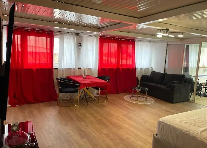 Pool & Chill 아파트 피에르피트 쉬르 센