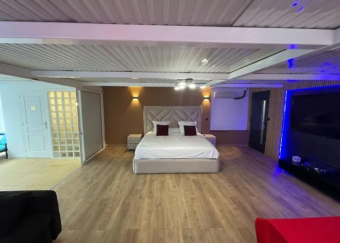 Pool & Chill * 피에르피트 쉬르 센